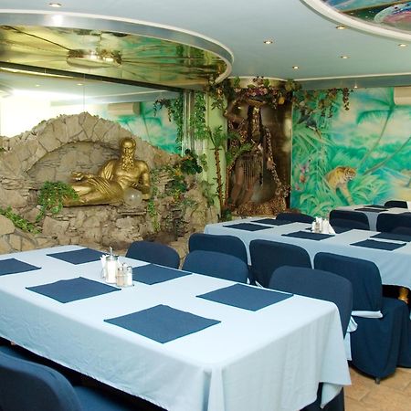 Galitsiya Hotel Lviv Luaran gambar